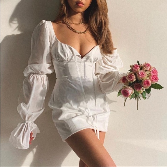 House Of CB 'Elsie' White Puff Sleeve Corset Dress NWOT - Picture 4 of 14